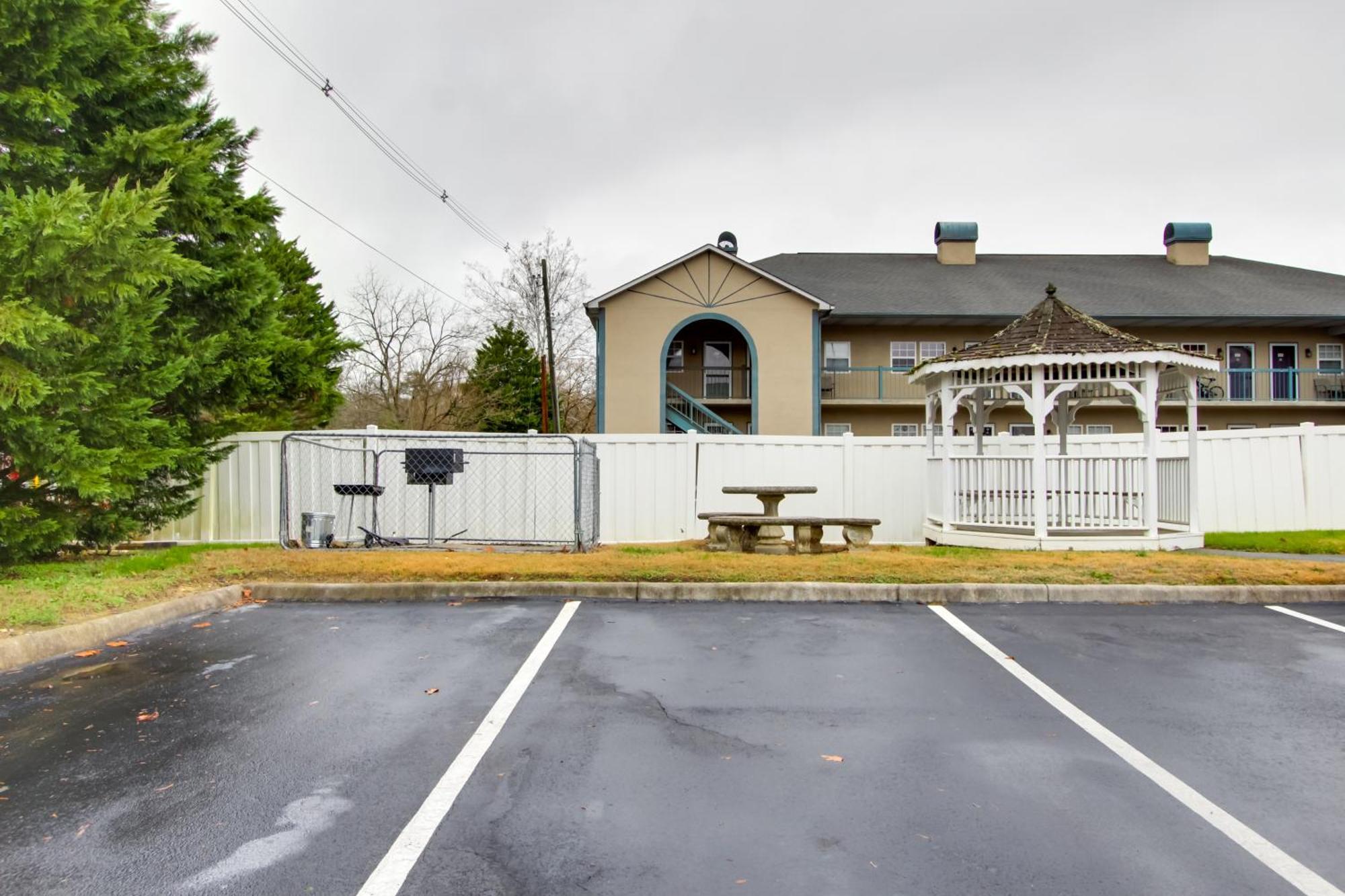 Parkway Condo About Walk To Island In Pigeon Forge! Luaran gambar